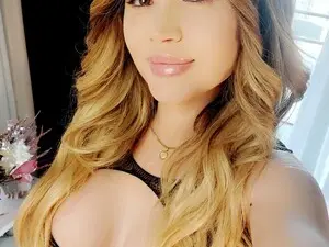Myfreecams Best Webcam of Blond3B