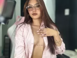 Myfreecams Adult Webcams of emily_palmeer