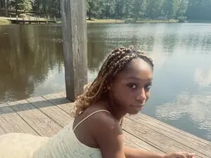 Myfreecams Watch Live Sex Cams of Sexyzoey