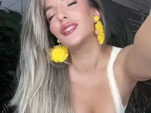 Myfreecams Adult Webcams of KellyMathews