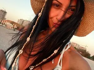 Myfreecams Free Live Porn of VIKKEZE