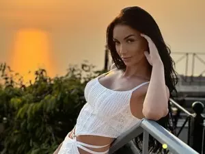 Myfreecams Live Sex Cam of Raquellediva