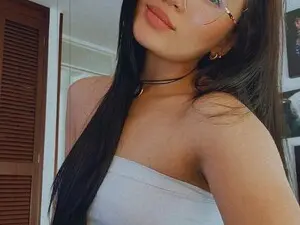 Myfreecams Adult Webcams of h_e_r_a