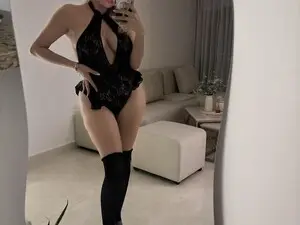 Myfreecams Watch Live Sex Cams of Valery_dollx