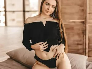 Myfreecams Live Sex Cam of LizaGhost