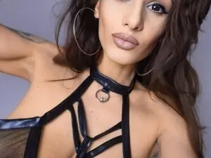 Myfreecams Adult Webcam of AlphaQueen