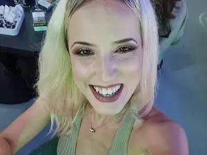 Myfreecams Nude Webcam of PerfectoKiss