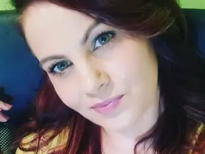 Myfreecams Live Sex of Izabell85