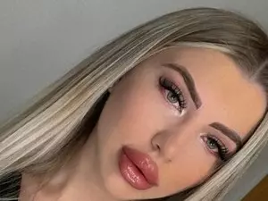 Myfreecams Watch Live Sex Cams of Megan_Ros