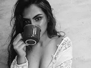Myfreecams Sex Chat of Yovann