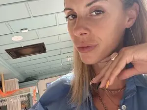 Myfreecams Free Porn Cam of Its_Goddess_B
