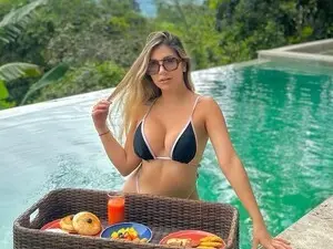 Myfreecams Adult Webcams of Luna_Palmer