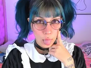 Myfreecams Nude Webcam of SalomeBangs