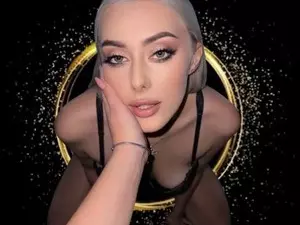 Myfreecams Sex Cam of Loren_Wood