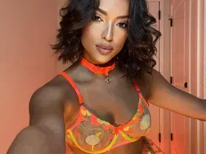 Myfreecams Best Webcam of LaChulaX