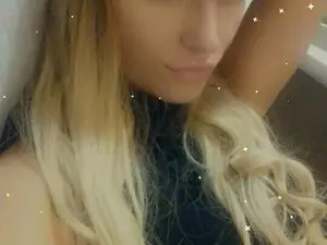 Myfreecams Adult Webcam of Queen_Poison
