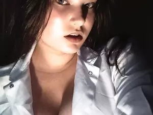 Myfreecams Live Sex Cam of Lillianhot68
