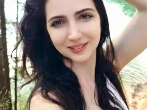Myfreecams Live Sex Cam of Karyna_Joy