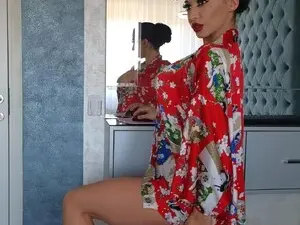 Myfreecams Live Sex Cam of Theowonder