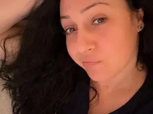 Myfreecams Free Porn Cam of RavenMonaa