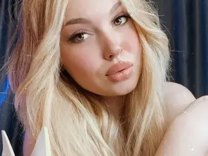 Myfreecams Adult Webcams of Kylie_Lu
