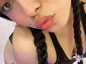 Myfreecams Free Porn Cam of Emma_winslow