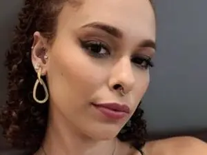 Streamate Watch Live Sex Cams of dominamoon