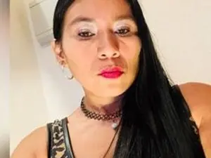 Streamate Sex Cam of petitebisex18