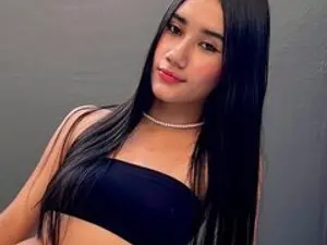 Streamate Nude Webcam of SweetyyAlondra