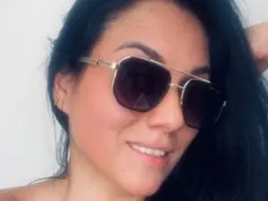 Streamate Watch Live Sex Cams of mia_sweetie
