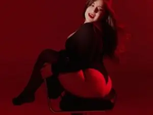 Streamate Live Sex of EmaBaaker