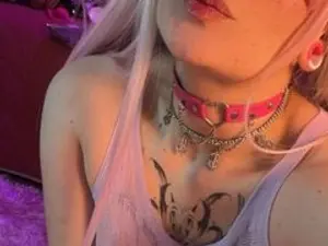 Streamate Live Sex Cam of Broklinwhite
