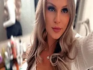 Streamate Adult Webcam of TiffanySkyyXo