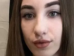 Streamate Watch Live Sex Cams of rosy_madison77