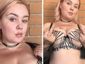 Streamate Sex Cam of msMargotGrey