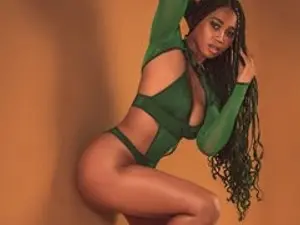 Streamate Best live sex cam show of AgathaRinaldii