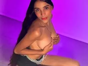 Streamate Adult Video Chat of MadieGil