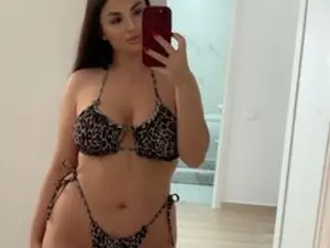 Streamate Live Porn of AYILEEN