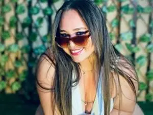 Streamate Best live sex cam show of LucyOwenn