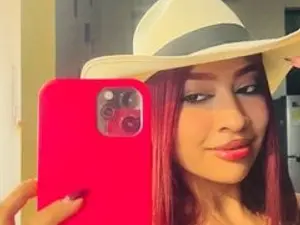 Streamate Best Webcam of CarolinaVeleez