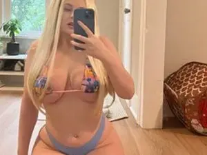 Streamate Nude Webcam of MicaylaaRowland