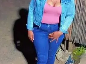 Streamate Adult Video Chat of FatAssAngela