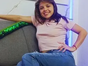 Streamate Nude Webcam of minnie_cake