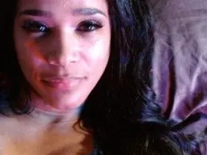 Streamate Free Live Porn of Leonoraaa