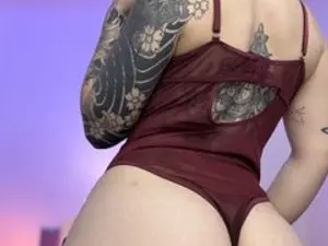 Streamate Free Live Porn of Lola_Bunny777