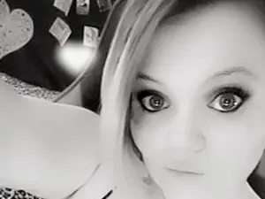 Streamate Best live sex cam show of Honey_Chambers
