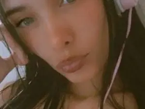 Streamate Sex Cam of CamiCamii24