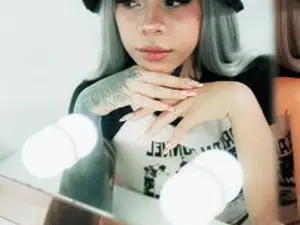 Streamate Best live sex cam show of MissTomie19