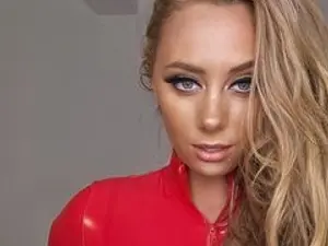 Streamate Live Sex Cam of Mistress_selenas