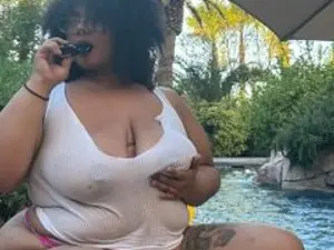 Streamate Free Live Porn of HolleyNicholes